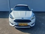 Ford Focus 1.5 Titanium airco,cruise,navigatie,stoel/stuurverwarming,parkeersensoren,