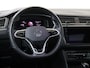 Volkswagen Tiguan 1.4 TSI eHybrid R-Line Business+ | Panoramadak | 360 camera | Parkeerassistent | Stoel- en stuurwielverwarming | Adaptieve demping | Lederen bekleding | Dodehoek detectie | LED matrix verlichting |