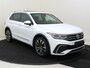 Volkswagen Tiguan 1.4 TSI eHybrid R-Line Business+ | Panoramadak | 360 camera | Parkeerassistent | Stoel- en stuurwielverwarming | Adaptieve demping | Lederen bekleding | Dodehoek detectie | LED matrix verlichting |