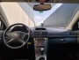 Toyota Avensis Wagon 1.8 VVTi Linea Luna | trekhaak | Climate
