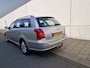 Toyota Avensis Wagon 1.8 VVTi Linea Luna | trekhaak | Climate