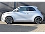 Fiat 500 La Prima 24 kWh DEMO-DEAL! | Leder | Panoramadak | Stoelverwarming | Dodehoek-Detectie | Adaptive Cruise | Achteruitrijcamera | Keyless-Entry | Full-LED | !!