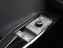 Volkswagen ID.3 Pure Oranje Edition 52 kWh | Navigatie | Draadloze Apple Carplay | Adaptieve cruise control | Lane assist | Stoelverwarming | Stuurwielverwarming | Climate control | Achteruitrij camera | Parkeersensoren |
