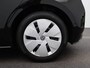 Volkswagen ID.3 Pure Oranje Edition 52 kWh | Navigatie | Draadloze Apple Carplay | Adaptieve cruise control | Lane assist | Stoelverwarming | Stuurwielverwarming | Climate control | Achteruitrij camera | Parkeersensoren |