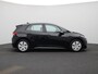 Volkswagen ID.3 Pure Oranje Edition 52 kWh | Navigatie | Draadloze Apple Carplay | Adaptieve cruise control | Lane assist | Stoelverwarming | Stuurwielverwarming | Climate control | Achteruitrij camera | Parkeersensoren |