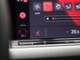 Volkswagen Golf 1.0 TSI Life Business | Ergo Active Stoelen | All Season Banden | Digital Cockpit | Navigatie | Stoel en Stuurwielverwarming | Parkeersensoren |