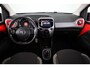 Toyota Aygo 1.0 VVT-i X-Play X-Shift Automaat | NL-Auto | Apple Carplay -/ Android Auto | Parkeercamera + sensoren |