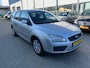 Ford Focus Wagon 1.6-16V Trend MET NWE APK