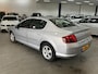 Peugeot 407 1.8 ST / NETTE AUTO / NAP / RIJDT SCHAKELT GOED / MULTIEMEDIA-NAVI