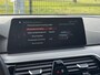 BMW 5-Serie Touring M550d xDrive High Exe Pano Massage Carplay MEGA VOL!