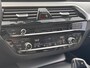 BMW 5-Serie Touring M550d xDrive High Exe Pano Massage Carplay MEGA VOL!