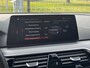 BMW 5-Serie Touring M550d xDrive High Exe Pano Massage Carplay MEGA VOL!