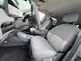 Kia EV3 Plus 58.3 kWh | Tijdelijk Kia inruilpremie € 3000,- Bij Aanschaf | Parkeersensoren Voor + Achter | Camera | Adaptive Cruise | Keyless | DAB+ | Apple Carplay/ Android Auto