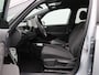 Volkswagen ID.3 Pro Business 59 kWh | Navigatie | Draadloze Apple Carplay | Adaptieve cruise control | Lane assist | Stoelverwarming | Stuurwielverwarming | Climate control | Achteruitrij camera | Parkeersensoren |