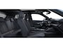 Peugeot e-2008 Allure - Electric | Advanced Active Safety Brake met camera en radar | Climate Control | Dashboard in zacht materiaal met carboneffect en hoogglans zwarte sierstrip