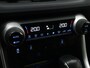 Toyota RAV4 2.5 Hybrid AWD Bi-Tone | 1.650 KG Trekgewicht | Stoelverwarming | Elektrische Stoel | Navigatie | SA financiering woensdag weet meer