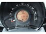 Toyota Aygo X X-JOY 5-DEURS APPLE/ANDROID CAMERA DAB 16"LM-VELGEN EL-RAMEN CLIMA PRIVACY-GLASS NL-AUTO