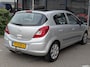 Opel Corsa 1.4-16V Business / Panoramadak