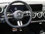 Mercedes-Benz A-klasse 180 Business Solution AMG / Plus Pack/ Panoramadak/ 19 inch/ Multibeam/ Head Up/ Night