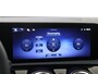 Mercedes-Benz A-klasse 180 Business Solution AMG / Plus Pack/ Panoramadak/ 19 inch/ Multibeam/ Head Up/ Night
