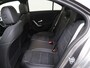 Mercedes-Benz A-klasse 180 Business Solution AMG / Plus Pack/ Panoramadak/ 19 inch/ Multibeam/ Head Up/ Night