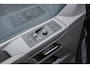 Volkswagen Transporter T6.1 2.0 TDI 204 PK DSG CARAVELLE L2H1 A-KLEP DUB/DUB ACC | LED | Leder | Privacy glass | 2x schuifdeuren