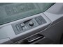 Volkswagen Transporter T6.1 2.0 TDI 150 PK DSG CARAVELLE L2H1 DUB/CAB A-KLEP ACC | LED | Privacy glass | Apple Carplay/Android Auto