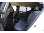 Volvo XC40 1.5 T5 Recharge Inscription Expression Parkeercamera | Extra getint glas achter | Verwarmbare stoelen-stuurwiel-voorruit