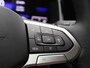 Volkswagen Polo 1.0 TSI R-Line | Draadloze Apple carplay | Adaptieve cruise control | Travel Assist | Climate control | Achteruitrij camera | Parkeersensoren |