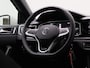Volkswagen Polo 1.0 TSI R-Line | Draadloze Apple carplay | Adaptieve cruise control | Travel Assist | Climate control | Achteruitrij camera | Parkeersensoren |