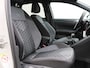 Volkswagen Polo 1.0 TSI R-Line | Draadloze Apple carplay | Adaptieve cruise control | Travel Assist | Climate control | Achteruitrij camera | Parkeersensoren |