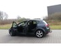 SEAT Leon 1.6 Businessline climate & cruise control trekhaak bluetooth dimlicht automatisch isofix sportzetels