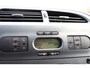 SEAT Leon 1.6 Businessline climate & cruise control trekhaak bluetooth dimlicht automatisch isofix sportzetels