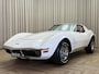 Chevrolet Corvette C3 Targa *LAST YEAR FULL CHROME BUMPERS* 1972 / Automatic / CLASSIC WHITE & RED VINYL