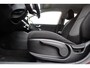 Kia Stonic 1.0 T-GDi DynamicLine | Achteruitrijcamera | Parkeersensoren Achter | Navigatie | 17" LM Velgen | Apple CarPlay | Android Auto