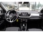 Kia Stonic 1.0 T-GDi DynamicLine | Achteruitrijcamera | Parkeersensoren Achter | Navigatie | 17" LM Velgen | Apple CarPlay | Android Auto