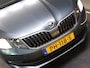 Skoda Octavia Combi 1.6 TDI Greentech Ambition Business (ADAPTIVE CRUISE CONTROL, APPLE CARPLAY / ANDROID AUTO, CLIMATE CONTROL)