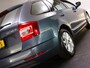 Skoda Octavia Combi 1.6 TDI Greentech Ambition Business (ADAPTIVE CRUISE CONTROL, APPLE CARPLAY / ANDROID AUTO, CLIMATE CONTROL)