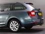 Skoda Octavia Combi 1.6 TDI Greentech Ambition Business (ADAPTIVE CRUISE CONTROL, APPLE CARPLAY / ANDROID AUTO, CLIMATE CONTROL)