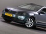 Skoda Octavia Combi 1.6 TDI Greentech Ambition Business (ADAPTIVE CRUISE CONTROL, APPLE CARPLAY / ANDROID AUTO, CLIMATE CONTROL)