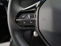 Peugeot 208 1.2 PureTech GT | 17" lichtmetalen velgen "Jordaan" incl. plaatsbesparend reservewiel | Achteruitrijcamera | Achteruitrijcamera Visioppark 1 inclusief parkeerhulp achter