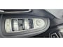 Mercedes-Benz C-klasse 180 156PK AMG line Navi Cruise Ecc Trekhaak LED Leder