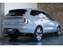 Volvo EX90 Twin Motor Ultra 7p. 111 kWh | Direct leverbaar | Panoramadak | Verwarmbare voorstoelen en achterbank | Stuurwielverwarming | Luchtvering | Apple carplay/Android auto | 360° parkeercamera | Parkeerverwarming |