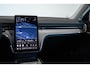 Volvo EX90 Twin Motor Ultra 7p. 111 kWh | Direct leverbaar | Panoramadak | Verwarmbare voorstoelen en achterbank | Stuurwielverwarming | Luchtvering | Apple carplay/Android auto | 360° parkeercamera | Parkeerverwarming |