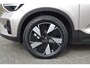 Volvo XC40 Twin 408PK AWD Plus 82 kWh | Trekhaak | ACC | Elektr. stoel | Camera | Stuurverwarming | 19"LMV