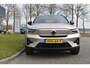 Volvo XC40 Twin 408PK AWD Plus 82 kWh | Trekhaak | ACC | Elektr. stoel | Camera | Stuurverwarming | 19"LMV