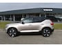 Volvo XC40 Twin 408PK AWD Plus 82 kWh | Trekhaak | ACC | Elektr. stoel | Camera | Stuurverwarming | 19"LMV
