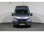 IVECO Daily 35S18 Hi-Matic L2 H2 Airco Navigatie Trekhaak Digitaal Dashboard