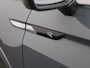 Volkswagen Tiguan 1.5 TSI R-Line Business | Achteruitrijcamera | Trekhaak | Adaptive cruise control | Stoelverwarming | Navigatie | 19 inch licht metalen velgen | Panorama schuif-/kanteldak |