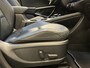 Kia e-Soul ExecutiveLine 64kWh 204PK Automaat | Leder | Navigatie | Head-Up display | Schuifdak | Trekhaak | Harman Kardon Audio